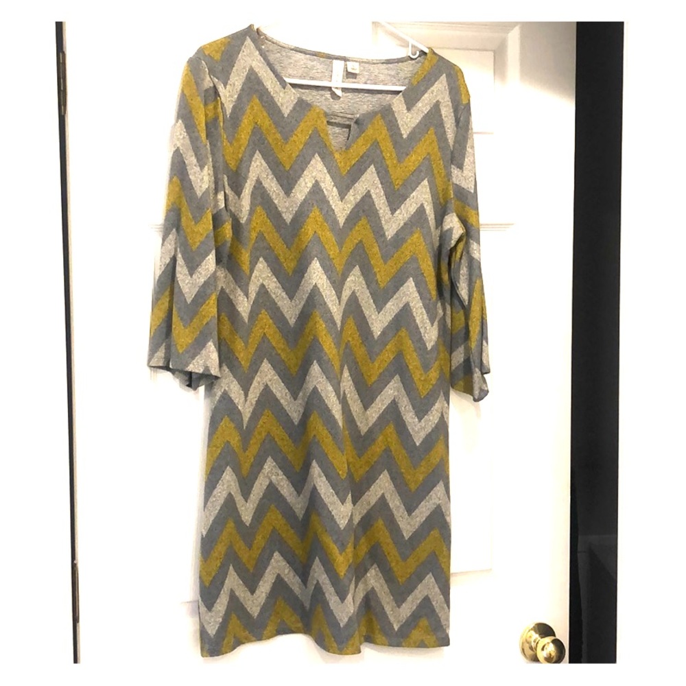 Print light weight sweater dress